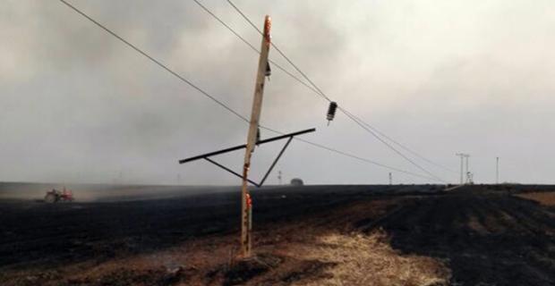 Anız Yangınlarında, 76 Elektrik Direği De Yandı