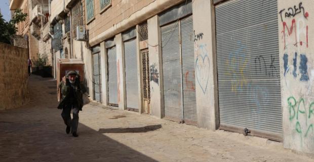 Mardin'de esnaf bir bir kepenk kapatıyor