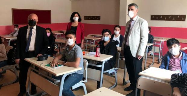 Kızıltepe de 5 -9. Sınıf Öğrencileri Yüz Yüze Eğitime Başladı