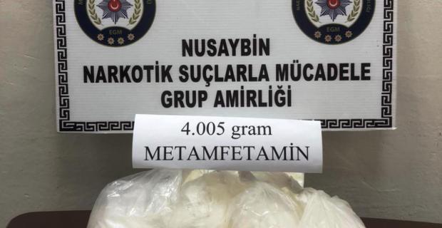 Mardin'de 4 kilo uyuşturucu ele geçirildi