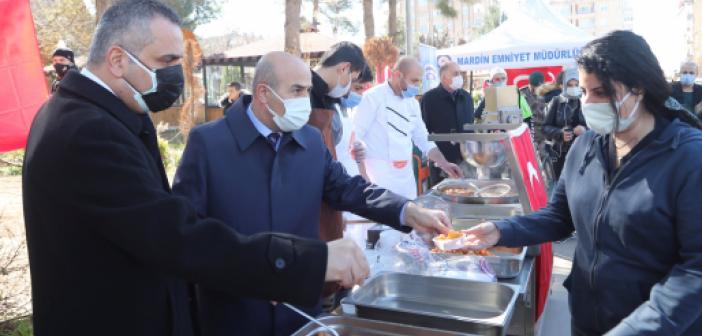 Şehit Vedat Kaya için Lokma Dağıtıldı