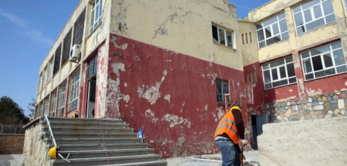 Dumlupınar İmam Hatip Ortaokulu’nun Yıkım Çalışmaları Başladı