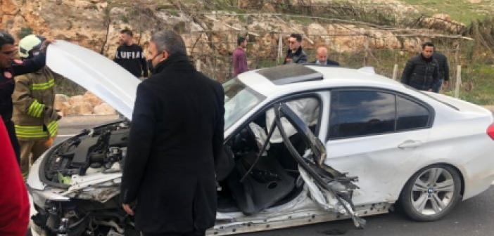 Karayolunda otomobil ile tır kaza yaptı