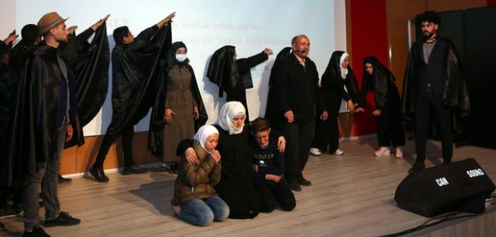 'Zeytin Ağacı' Tiyatro Oyunu Sahnelendi