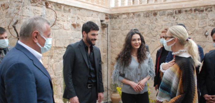 Ersoy, Midyat'ta Hercai Dizisi'nin setine konuk oldu