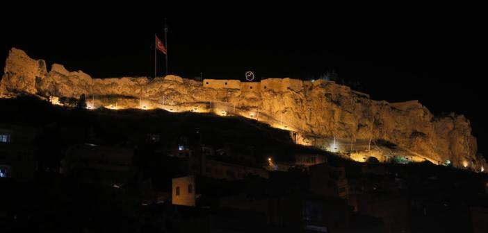 Tarihi Mardin Kalesi’nin Aydınlatması Yenilendi