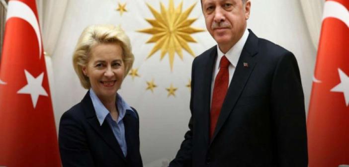 AB'den Türkiye'de bulunan Suriyeliler için Türkiye'ye 3 milyar Euro ek destek sözü