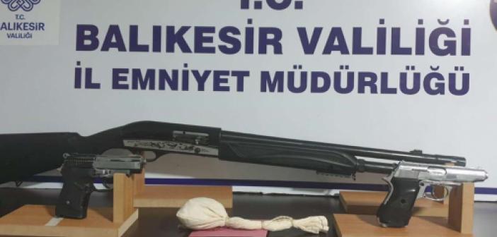 Balıkesir'de araması bulunan 16 şahıs yakalandı