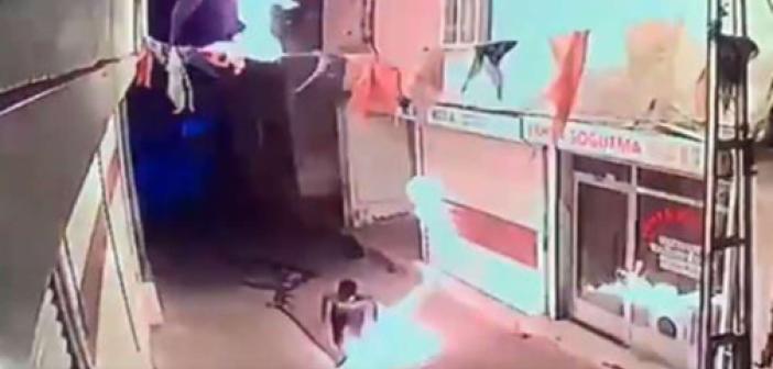 Diyarbakır'da AK Parti Hani ilçe binasına saldırı