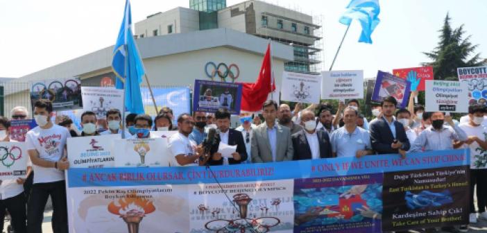 Doğu Türkistanlılar: Olimpiyatların Çin'de düzenlenmesi insanlığa karşı işlenen bir suçtur