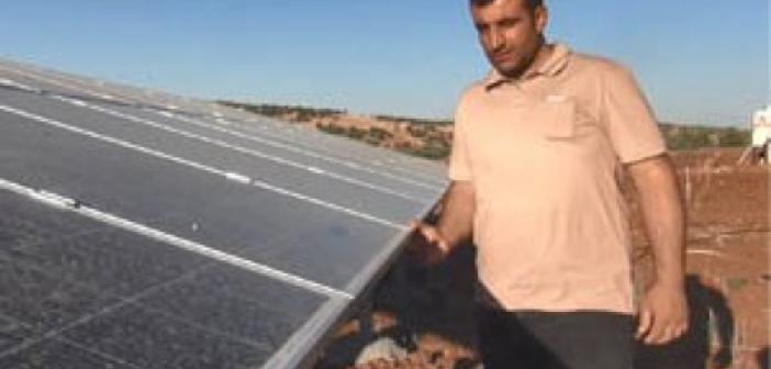 Güneş Enerjisi Sayesinde Tarlasını Sıfır Maliyetle Suluyor!