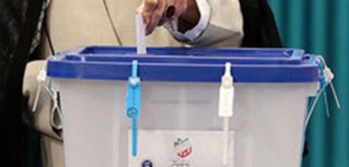 İran'da oy verme işlemi 2 saat uzatıldı