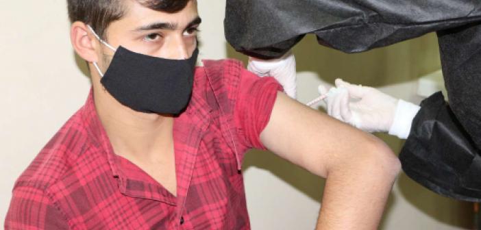 Mardin OSB çalışanlarına Covid-19 aşısı vuruldu