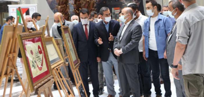 Mardin’de Filistinliler yararına hat ve ebru sergisi açıldı