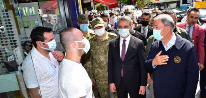Millî Savunma Bakanı Akar Malatya’da inceleme ve denetlemelerde bulundu