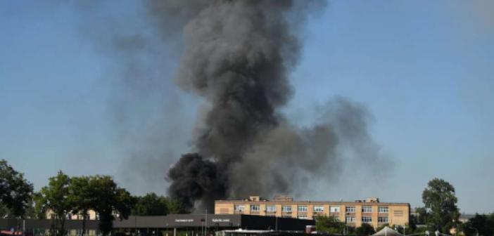 Moskova'da havai fişek deposunda yangın