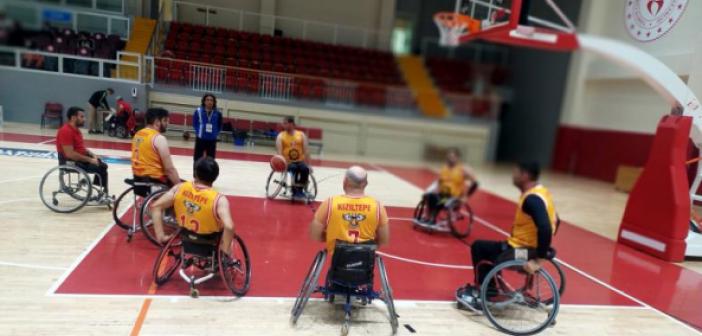 Potanın kartalları ilk üç takım arasına giremedi: 65-42