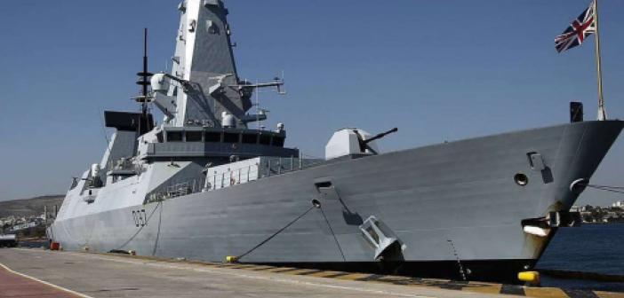 Rusya'dan İngiliz savaş gemisine "uyarı ateşi"