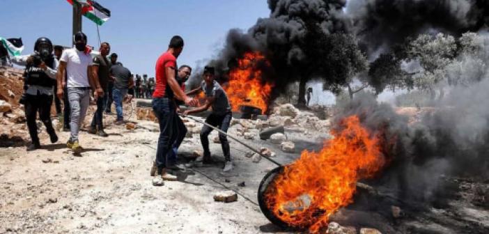 Siyonist işgal rejimi Batı Şeria'da Filistinlilere saldırdı: 350 yaralı