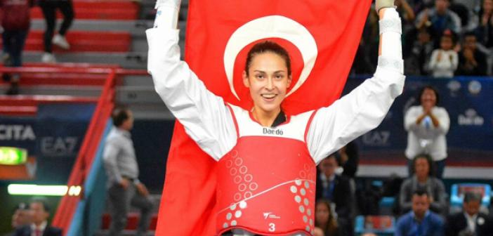 Milli tekvandocu Hatice Kübra İlgün kimdir? Hatice Kübra İlgün kaç yaşında, nereli? Hatice Kübra İlgün madalyaları ve başarıları ne? | 2020 Tokyo Olimpiyatları