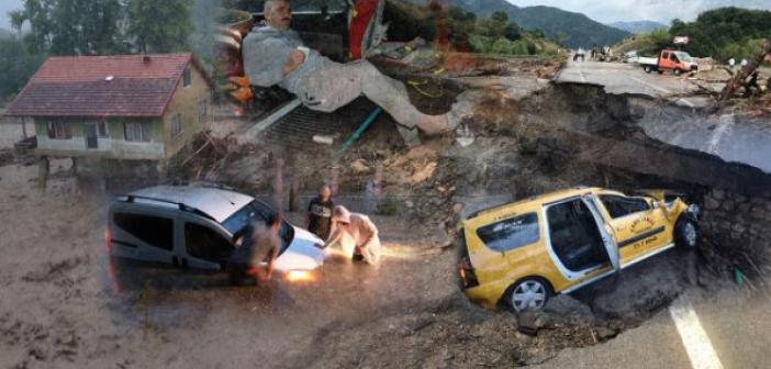 Bartın ve Sinop'u sel vurdu! Çatıya çıkıp yardım istediler! Sağanak sele dönüştü!