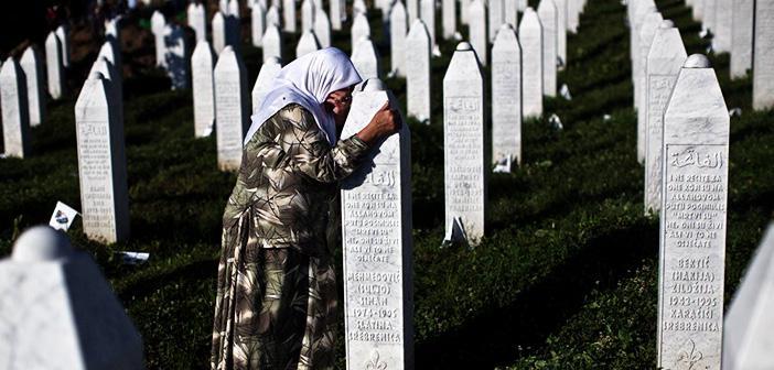 Rüyada Ağıt Yakmak ne anlama gelir? Rüyada Ağıt Yakmak ne demek?