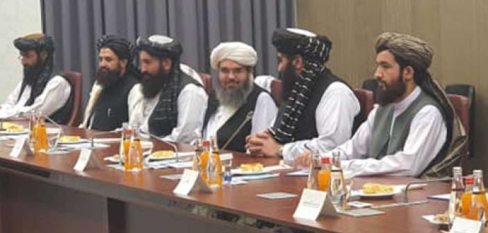 Afganistan Dışişleri Bakanlığından Putin'in "terör listesi" açıklamalarına destek