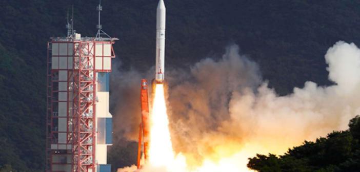Japonya, 9 uydu taşıyan Epsilon roketini fırlattı