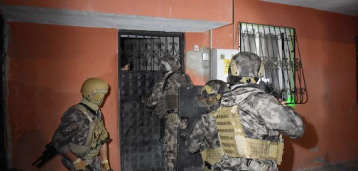Adana'da DAİŞ operasyonu: 13 gözaltı kararı