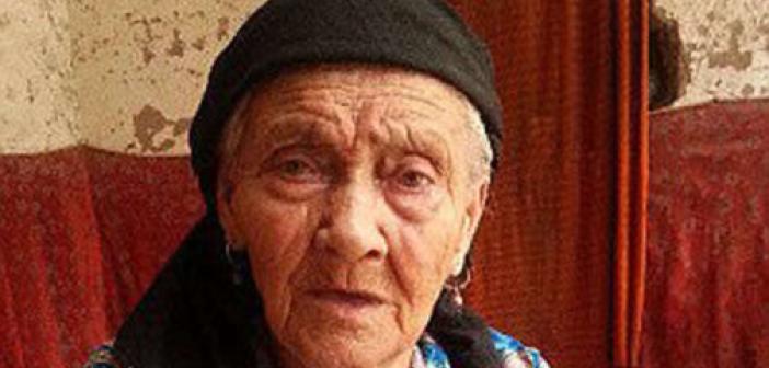 Doğu Türkistan'ın en yaşlı insanı 135 yaşında hayatını kaybetti