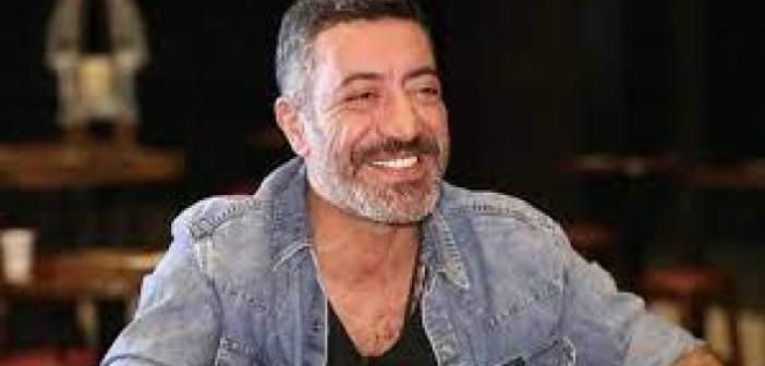 Teklif Ediyorum şarkı sözleri - Hakan Altun: Teklif Ediyorum Benimle evlenir misin şarkısı