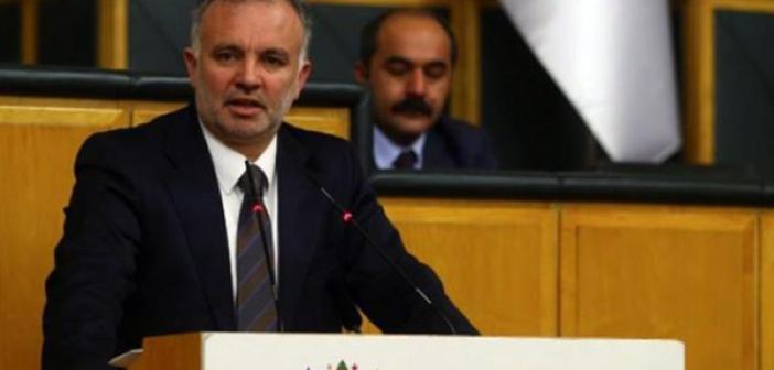 HDP'den istifa eden Ayhan Bilgen Kimdir? Aslen nerelidir? Bilgen Nerenin Milletvekilidir?