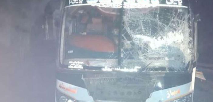 Pakistan'da otobüs düğün için toplananlara çarptı: 8 ölü 9 yaralı