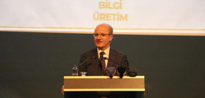 YÖK Başkanı Özvar, Mardin'de 'Üniversite ve Şehir' konulu konferansa katıldı