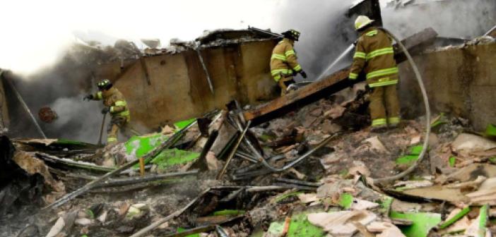 ABD'de yangın: Yaklaşık bin ev yandı, 30 bin kişi tahliye edildi