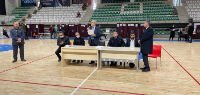 Çekişmeli geçen seçimin kazananı belli oldu