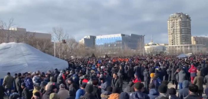 Kazakistan'daki protestolarda 200'den fazla kişi gözaltına alındı