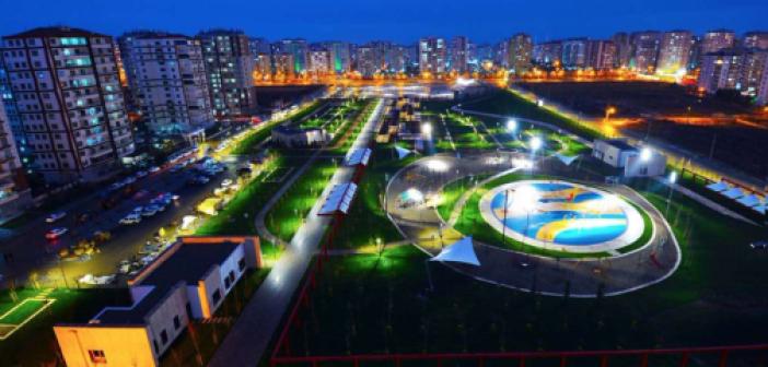 Kent Meydanı'nın ismi 'Selahattin Eyyubi Kent Meydanı' olarak değiştirildi