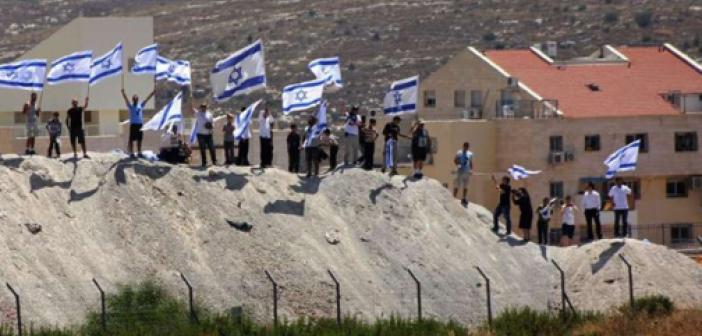Siyonistler Kudüs'ü adım adım işgal ediyor