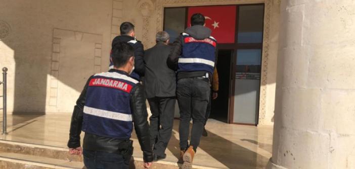 VİDEO- Arazi anlaşmazlığında 3 kişiyi öldüren faillerden 1'i yakalandı!