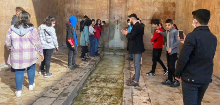 Öğrenciler Mardin’i Gezerek Öğrendi
