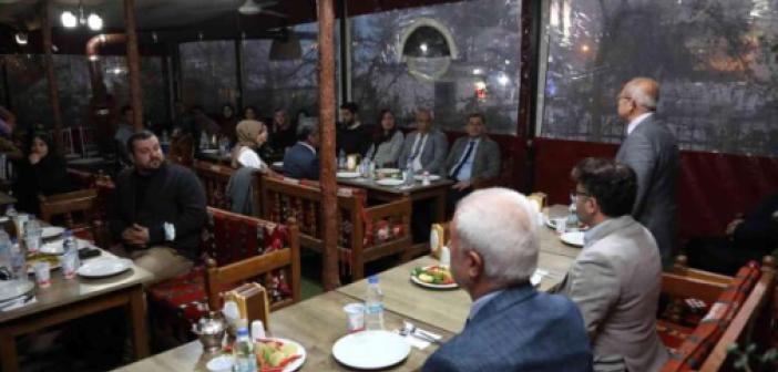 Kızıltepe'ye atanan öğretmenlere motivasyon yemeği