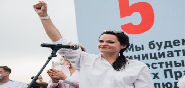 Svetlana Tikhanovskaya ne iş yapıyor, ne yaptı, neden gündemde? Belarus Devleti Muhalif Lideri Svetlana Tikhanovskaya kimdir, nereli, kaç yaşında?