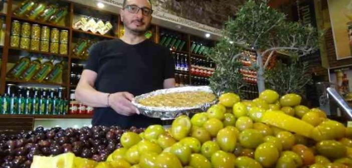 Bu da bayrama özel zeytinli baklava