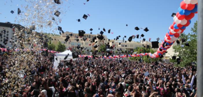 Mardin Artuklu Üniversitesinde 2 bin 500 öğrenci mezuniyet sevinci yaşadı