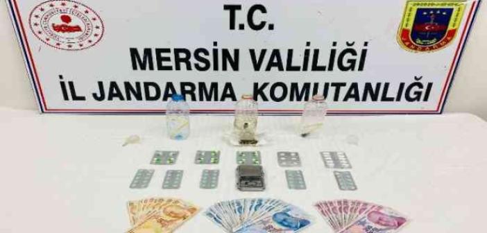 Mersin’de 2 uyuşturucu satıcısı yakalandı