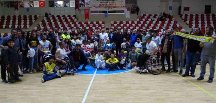 Muş BESK, Çanakkale Boğazgücü Gençlik ve Spor Kulübü’nü 83-54 yendi