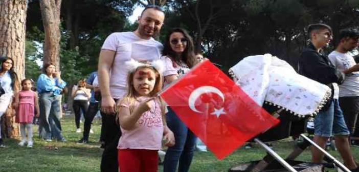 Aydın Büyükşehir Belediyesi Nazilli’ye Bahar Konseri coşkusu yaşattı
