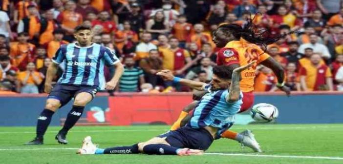 Spor Toto Süper Lig: Galatasaray: 1 - Adana Demirspor: 1 (İlk yarı)