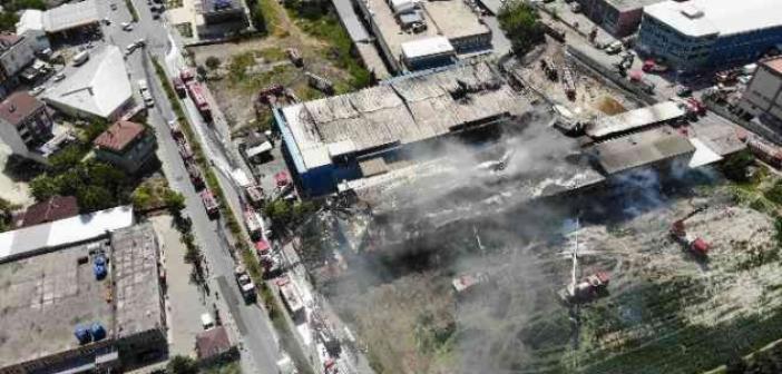 Arnavutköy’deki fabrika yangını yaklaşık 8 saatlik çalışmanın ardından söndürüldü